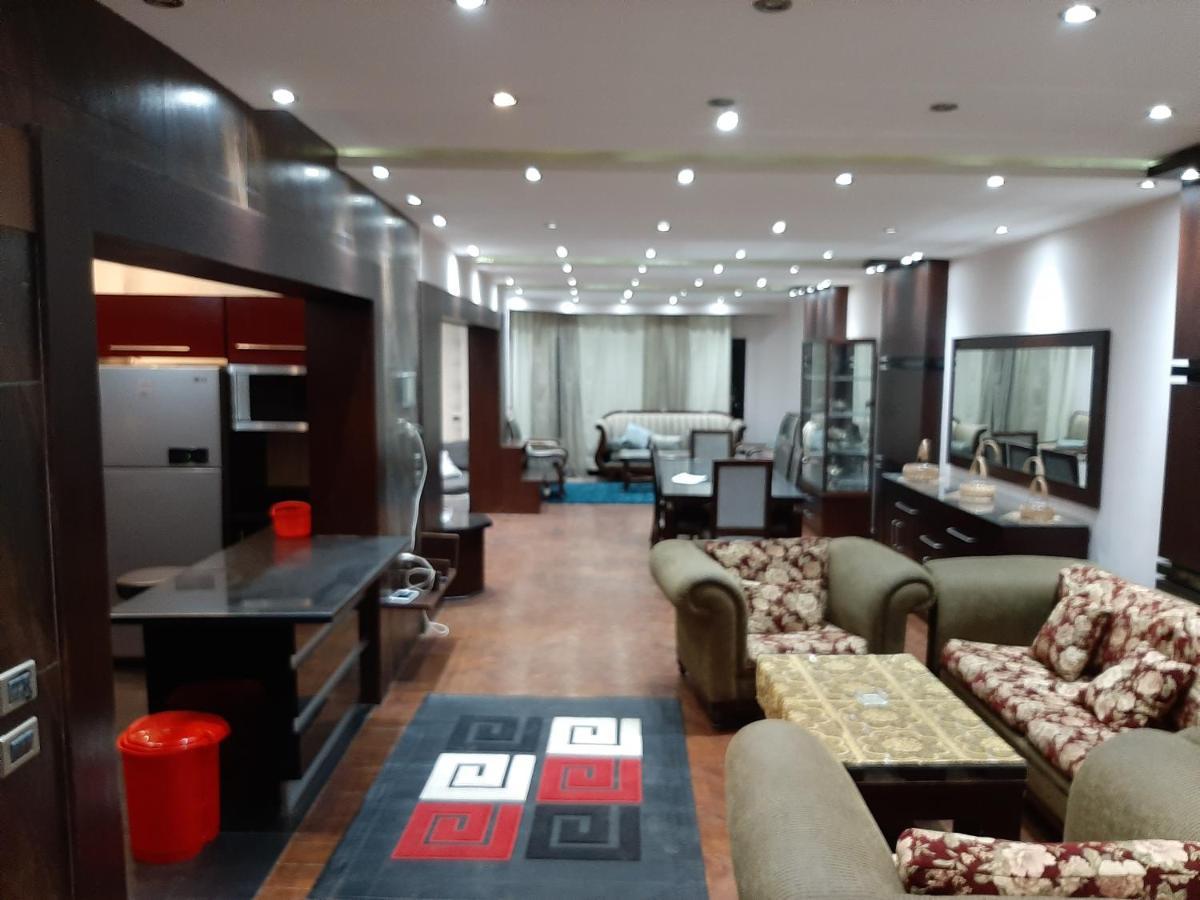Apartment ٣٦شارع جنينه مول متفرع من عباس العقاد مدينه نصر Cairo